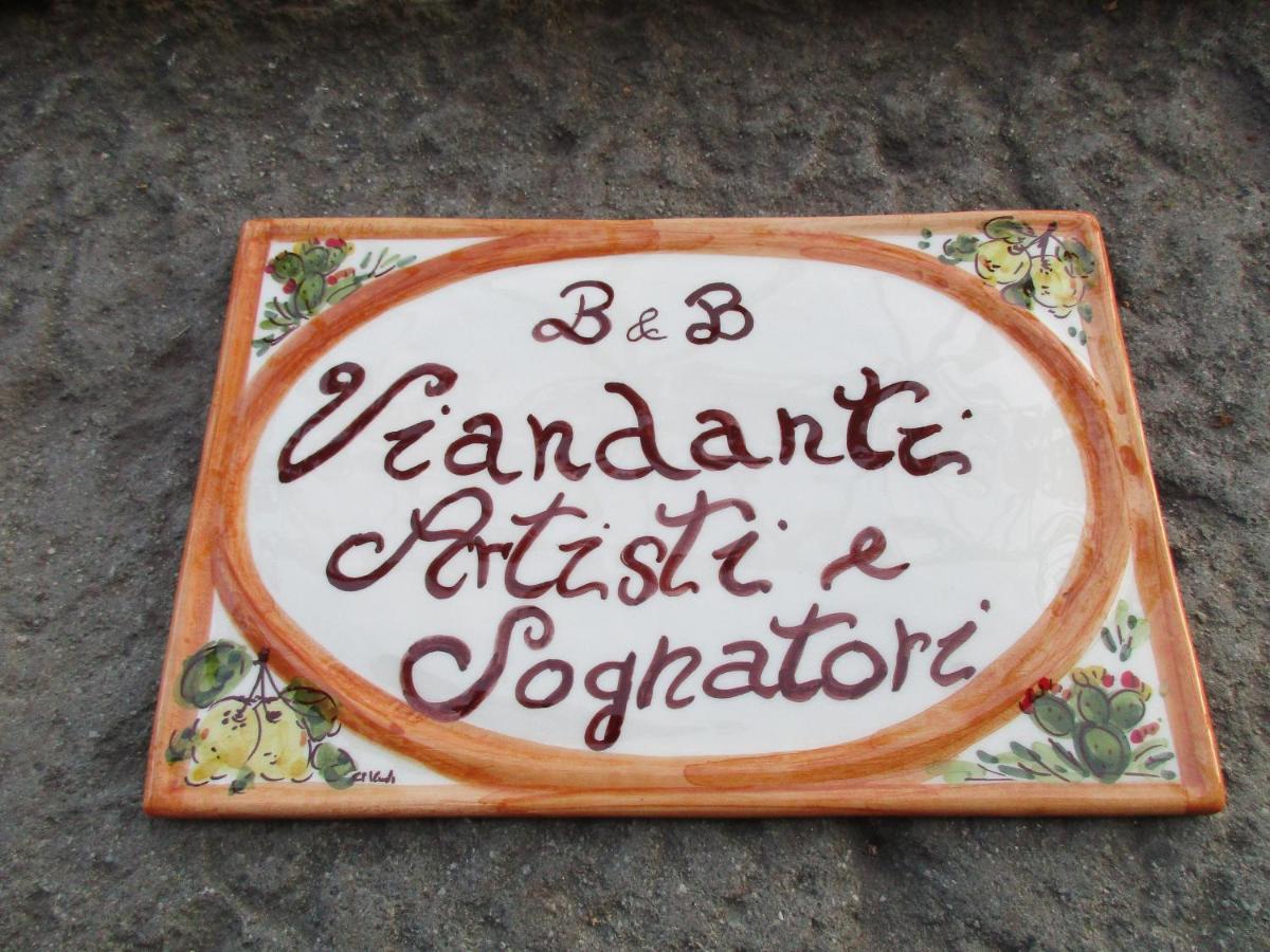 Bed and Breakfast Viandanti, Artisti E Sognatori Comano  Екстер'єр фото